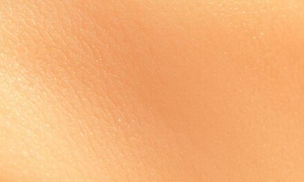 Fototyp skóry a starzenie — kiedy zobaczysz efekty i jak stosować bez podrażnień